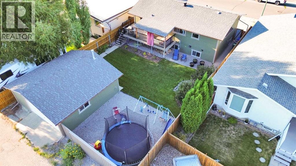 1514 19 Avenue N - 6