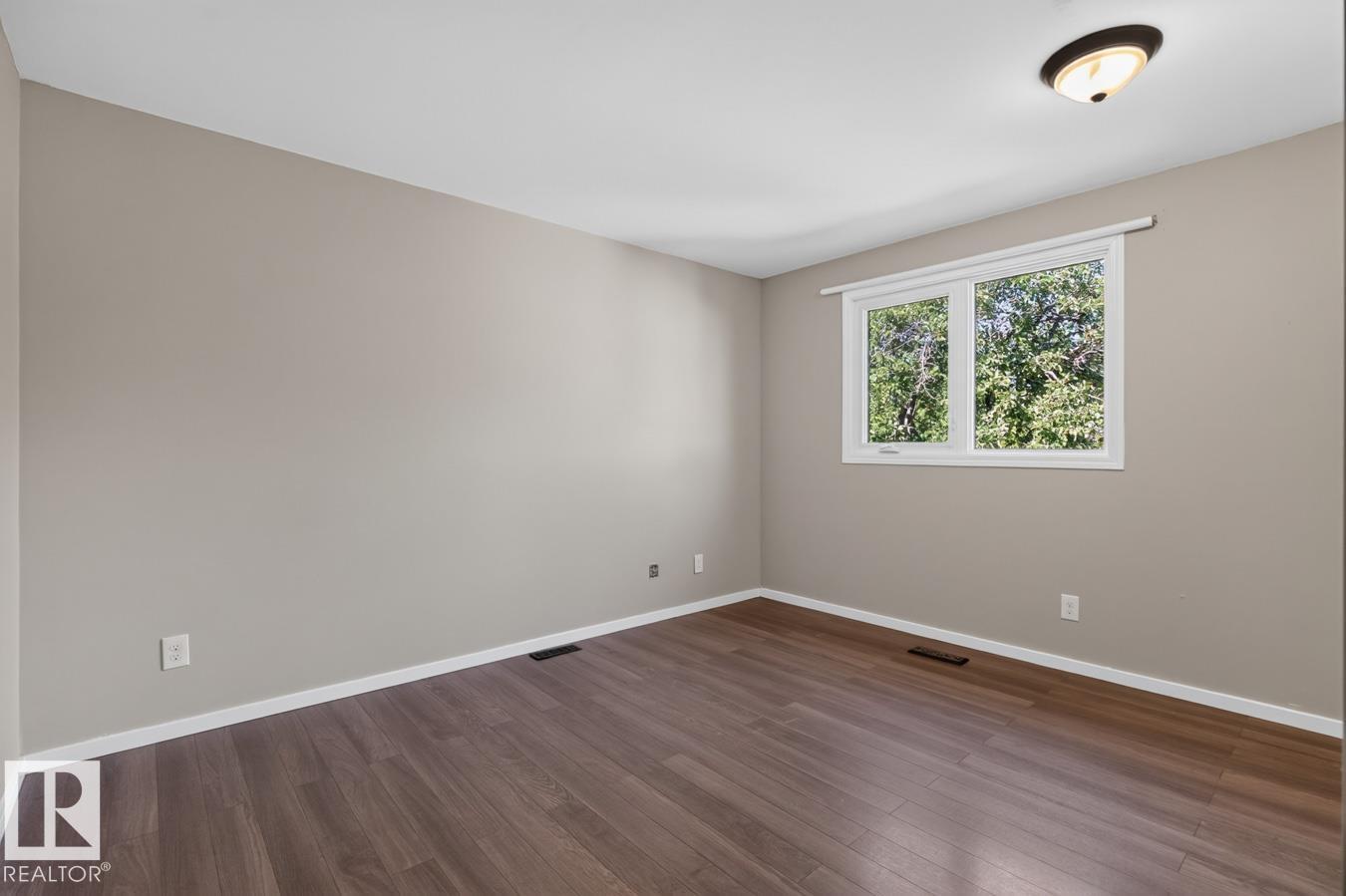 3524 51 ST NW - 20