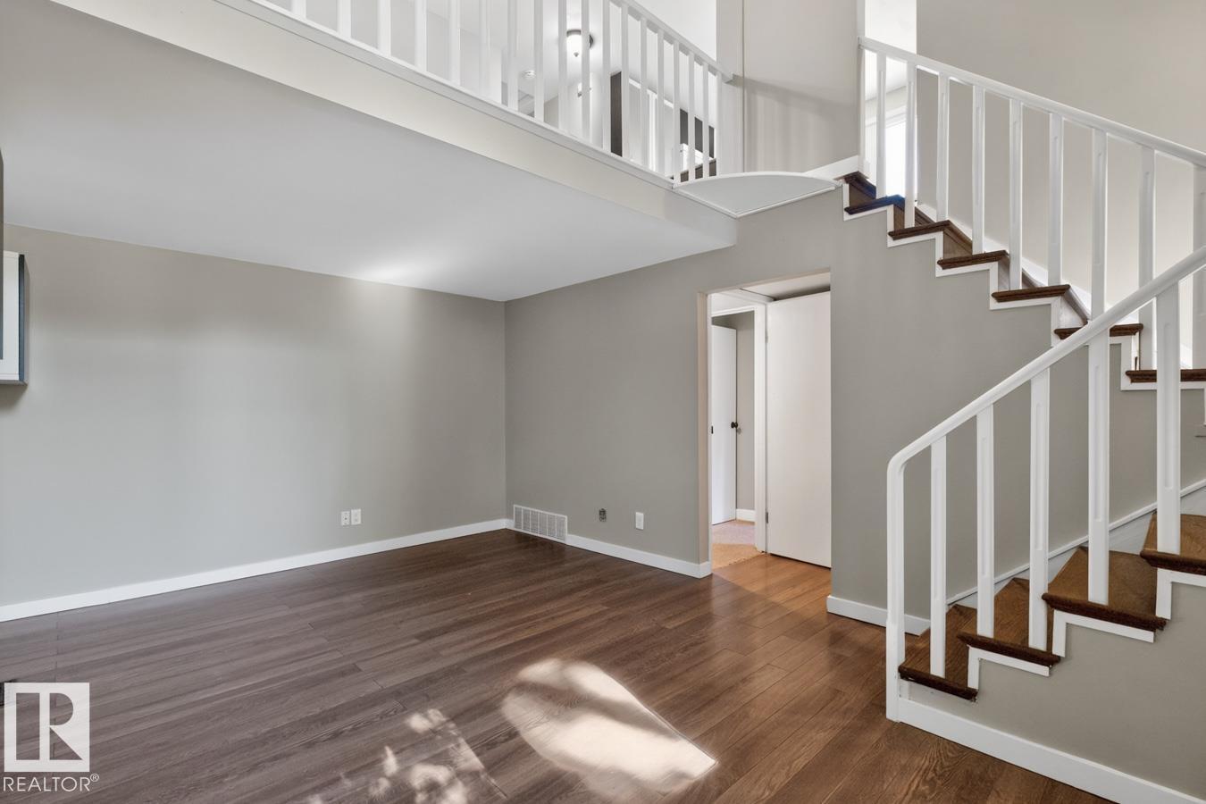 3524 51 ST NW - 27