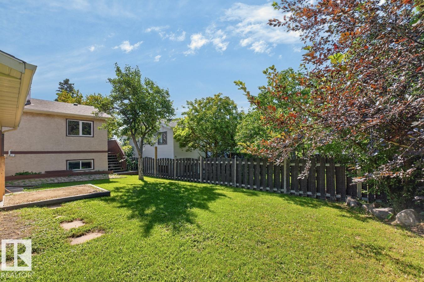 3524 51 ST NW - 40