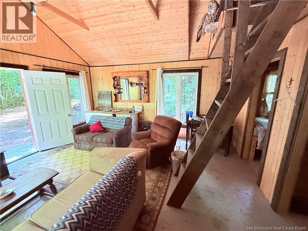 2206 Kintore Road - Image 8
