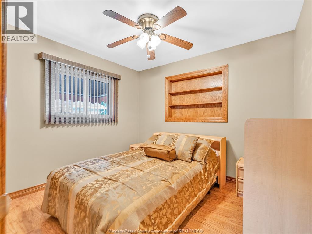 1048 COVENTRY COURT - 12