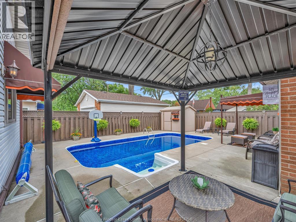 1048 COVENTRY COURT - 26