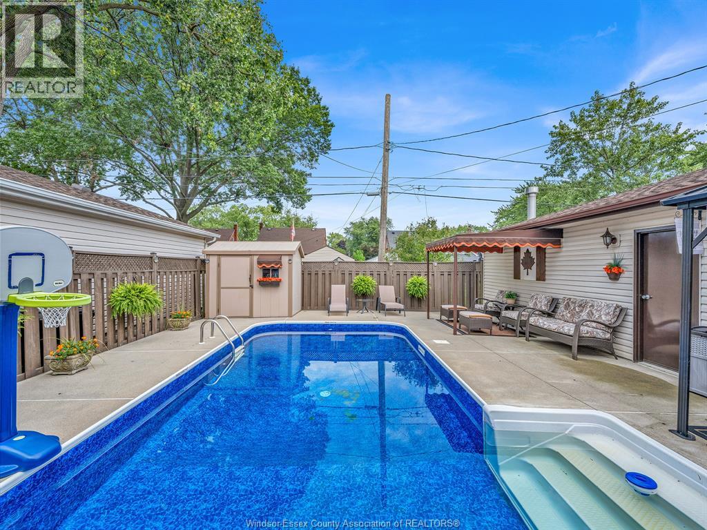 1048 COVENTRY COURT - 27