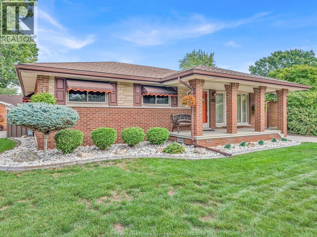 1048 COVENTRY COURT - 3