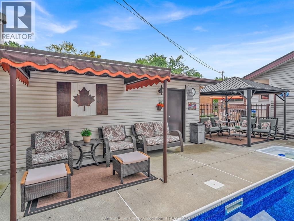 1048 COVENTRY COURT - 31