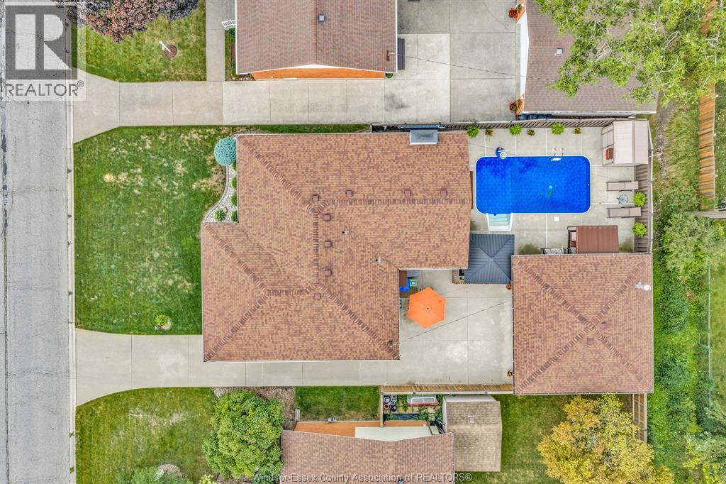 1048 COVENTRY COURT - 37