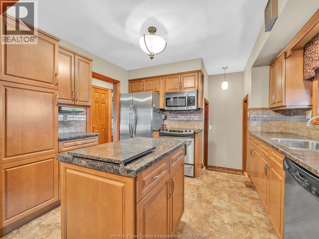 1048 COVENTRY COURT - Image 7