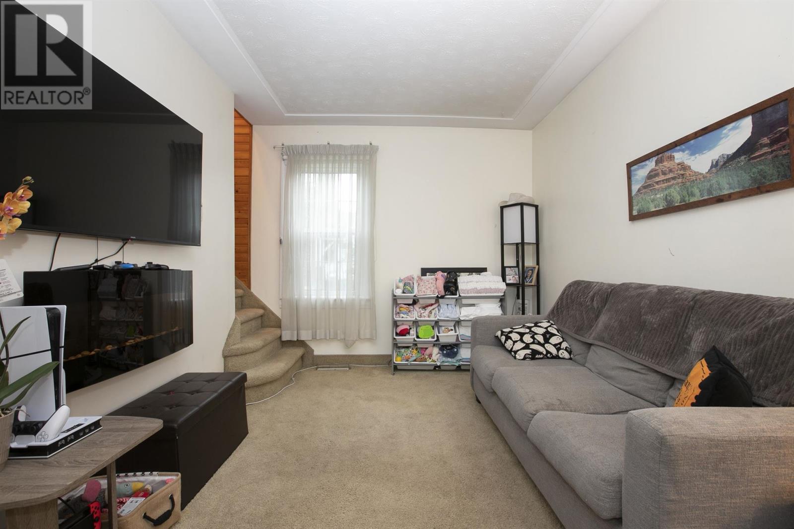 3 Henrietta AVE - 23