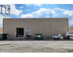 1581 Courtneypark Drive E, Mississauga, ON L5T1V9 Photo 19