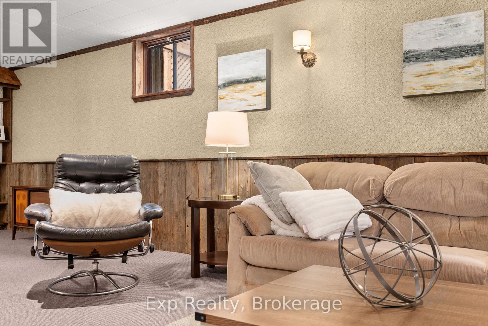 1325 TOWNLINE ROAD N - 34