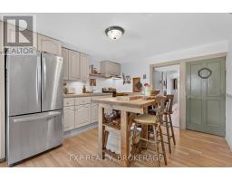 70 Livingston Avenue, Kingston, ON K7L4L4 Photo 13