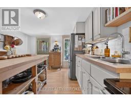 70 Livingston Avenue, Kingston, ON K7L4L4 Photo 15