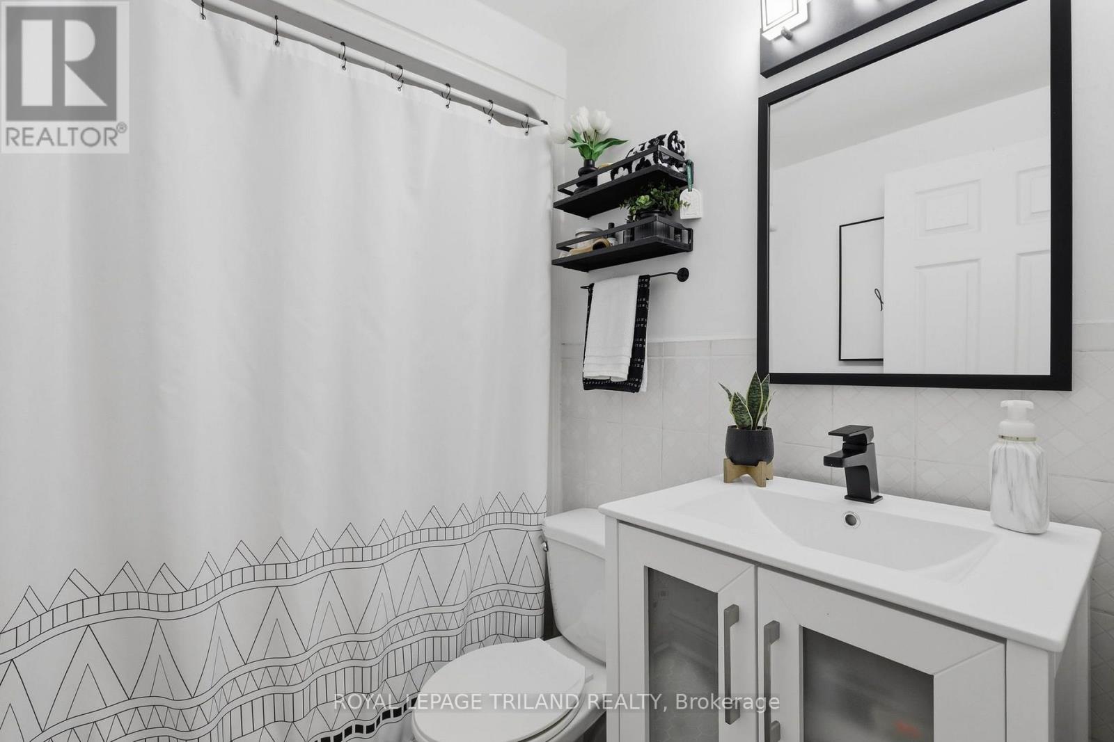 #81 825 DUNDALK DRIVE - Image 18