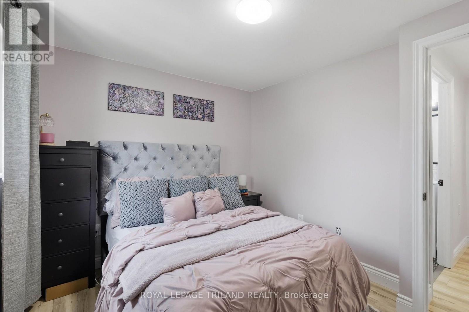 #81 825 DUNDALK DRIVE - Image 20