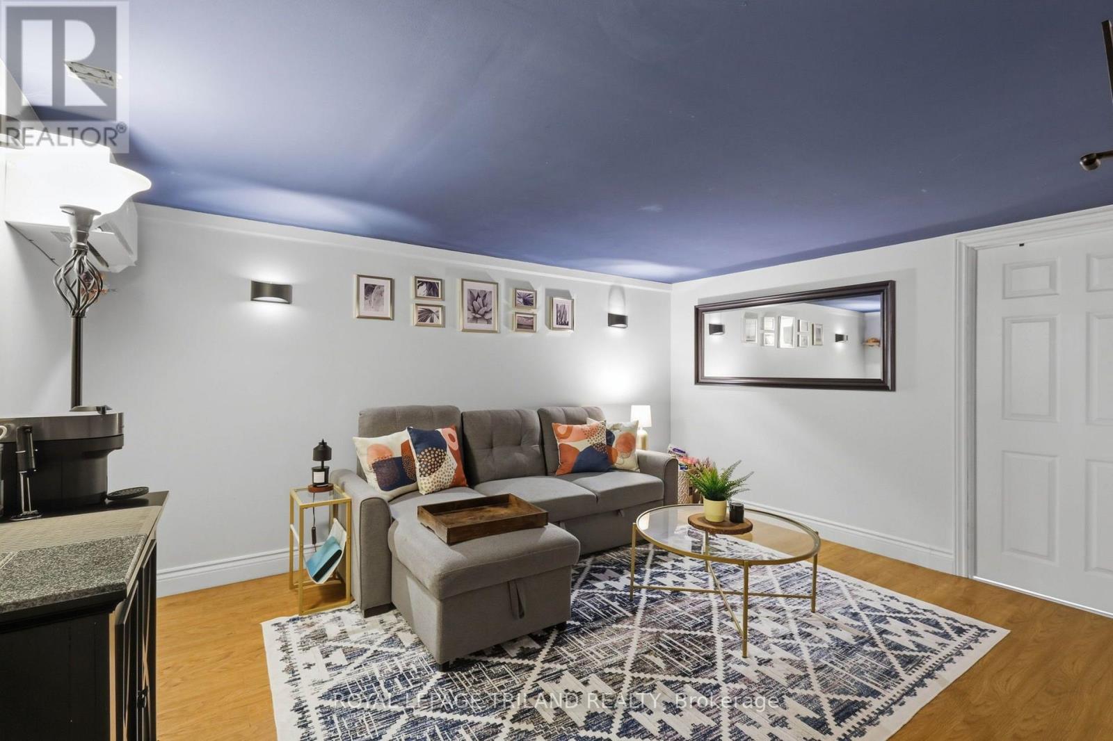 #81 825 DUNDALK DRIVE - Image 25