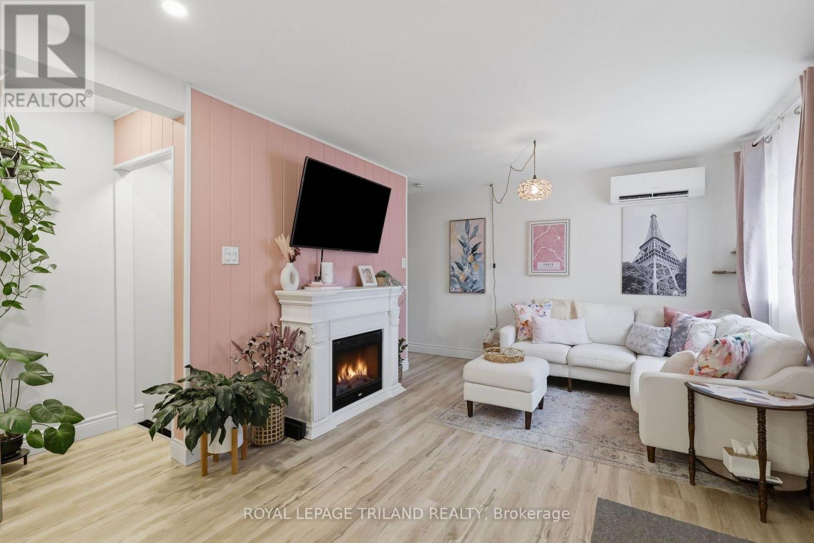 #81 825 DUNDALK DRIVE - Image 9