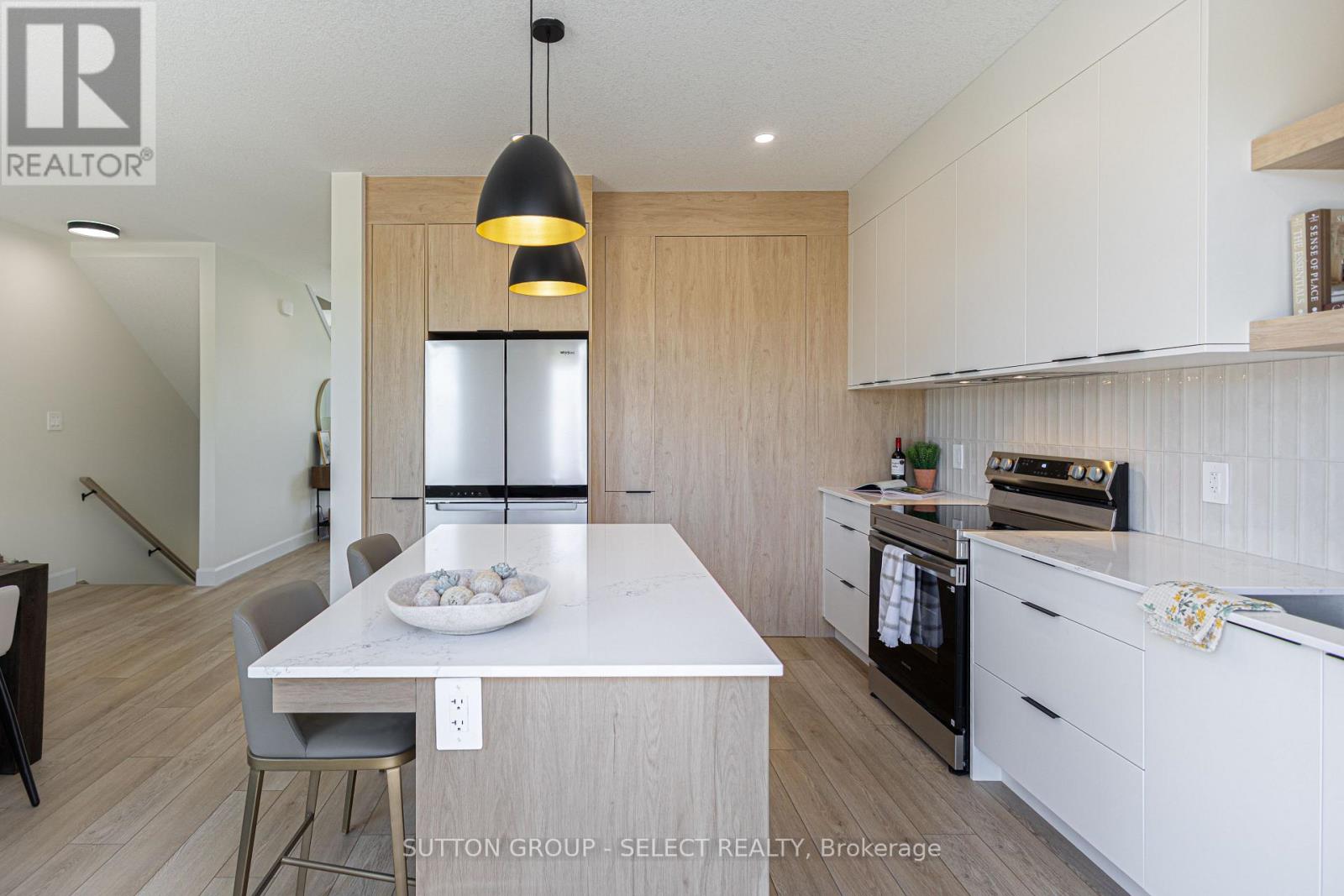 #26 233 UPPER QUEEN STREET - Image 23