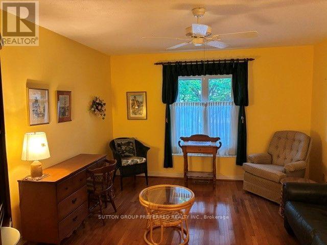 #40 60 FIDDLERS GREEN ROAD - 12