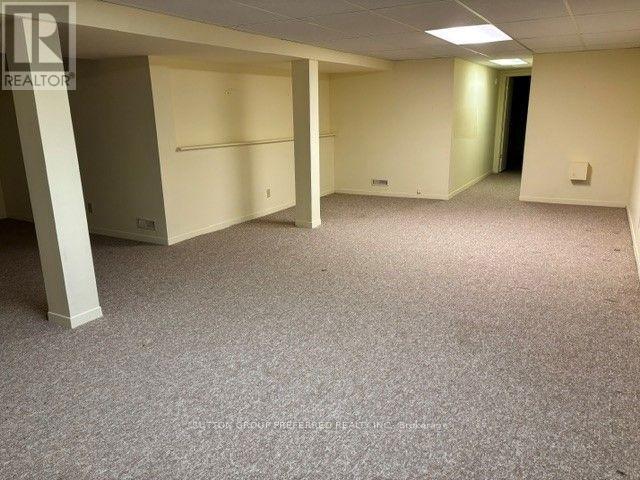 #40 60 FIDDLERS GREEN ROAD - Image 20