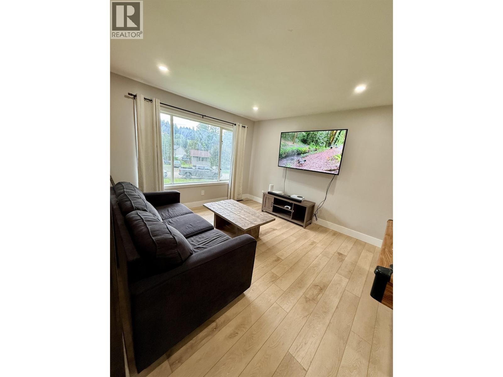 6024 KIM PLACE - Image 20