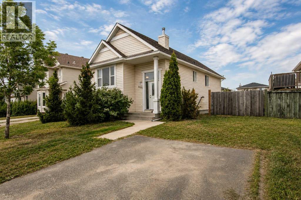 8005 Westpointe Drive, Grande Prairie, Alberta, T8V1B4