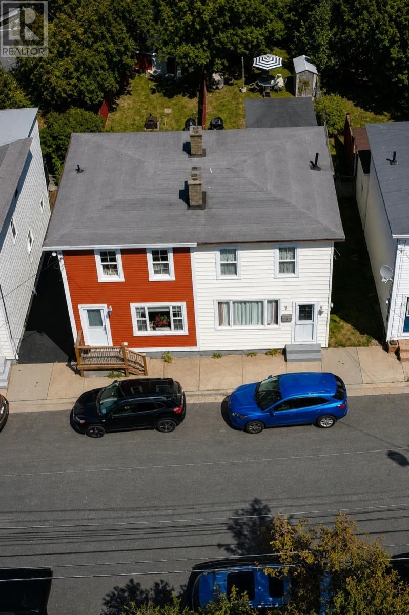 7 Cavell Avenue, St. John's, Newfoundland & Labrador, A1A1C6, St. John's, Newfoundland & Labrador — photo 3 of 5