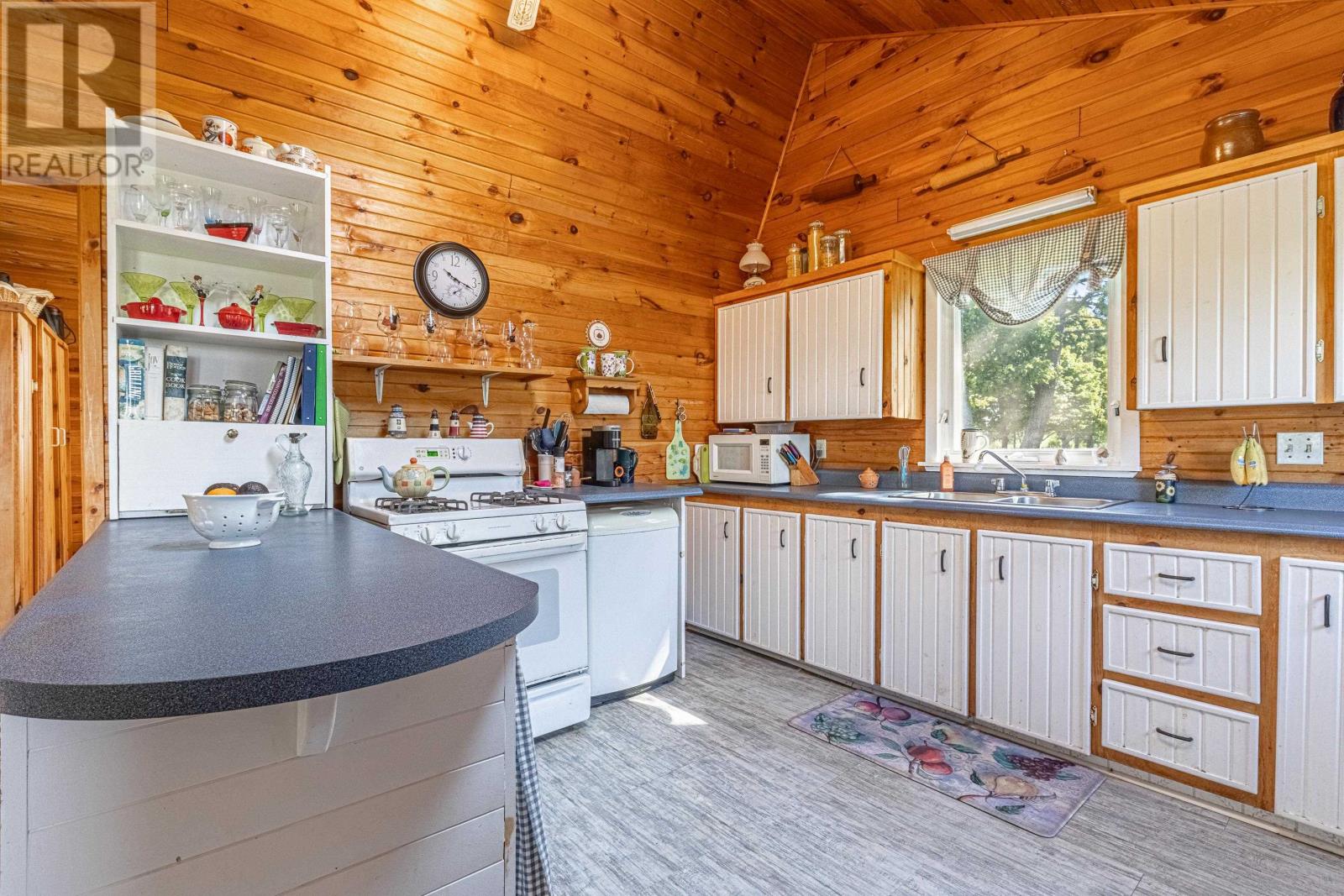 6 SUNSHINE Trail - Image 11