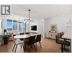 706, 530 12 Avenue SW - photo 1
