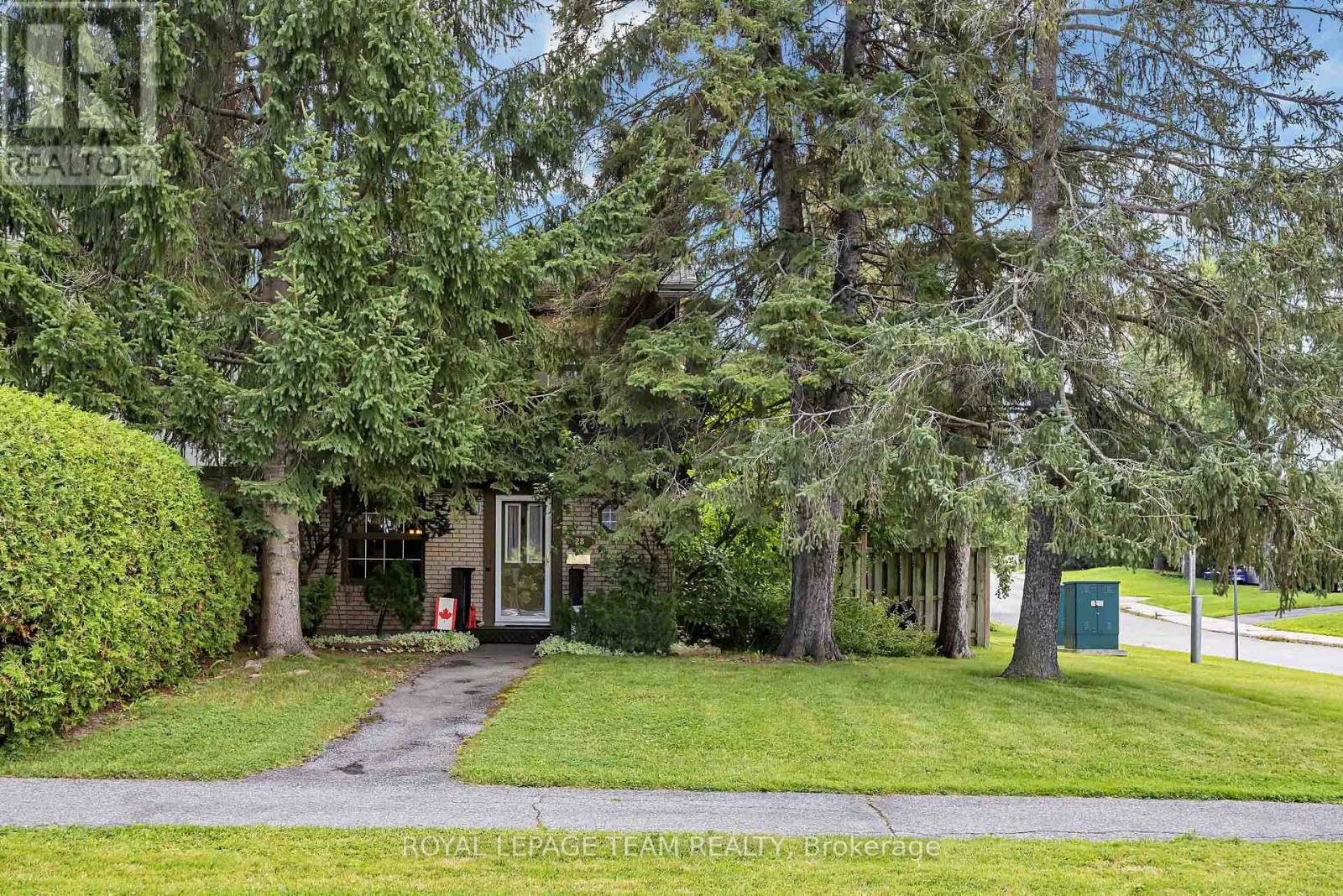 28 MONTEREY DRIVE - 1