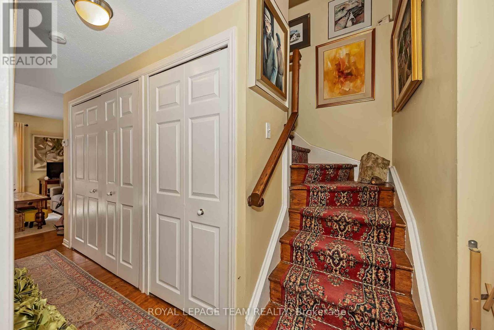 28 MONTEREY DRIVE - Image 13