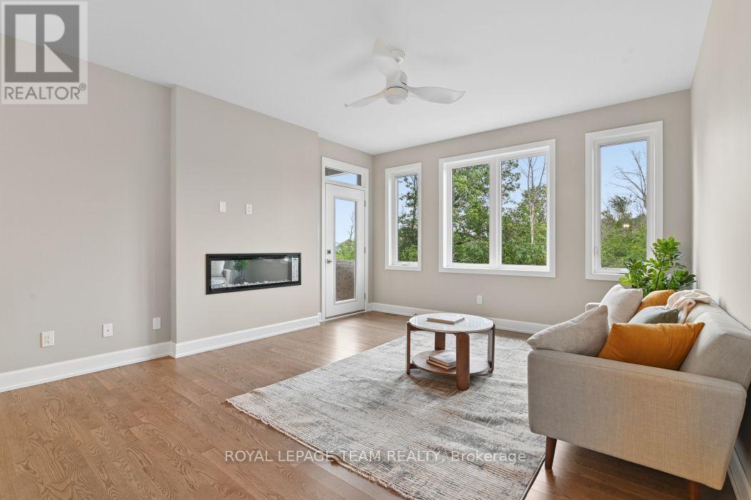 1225 POTTER DRIVE - Image 15