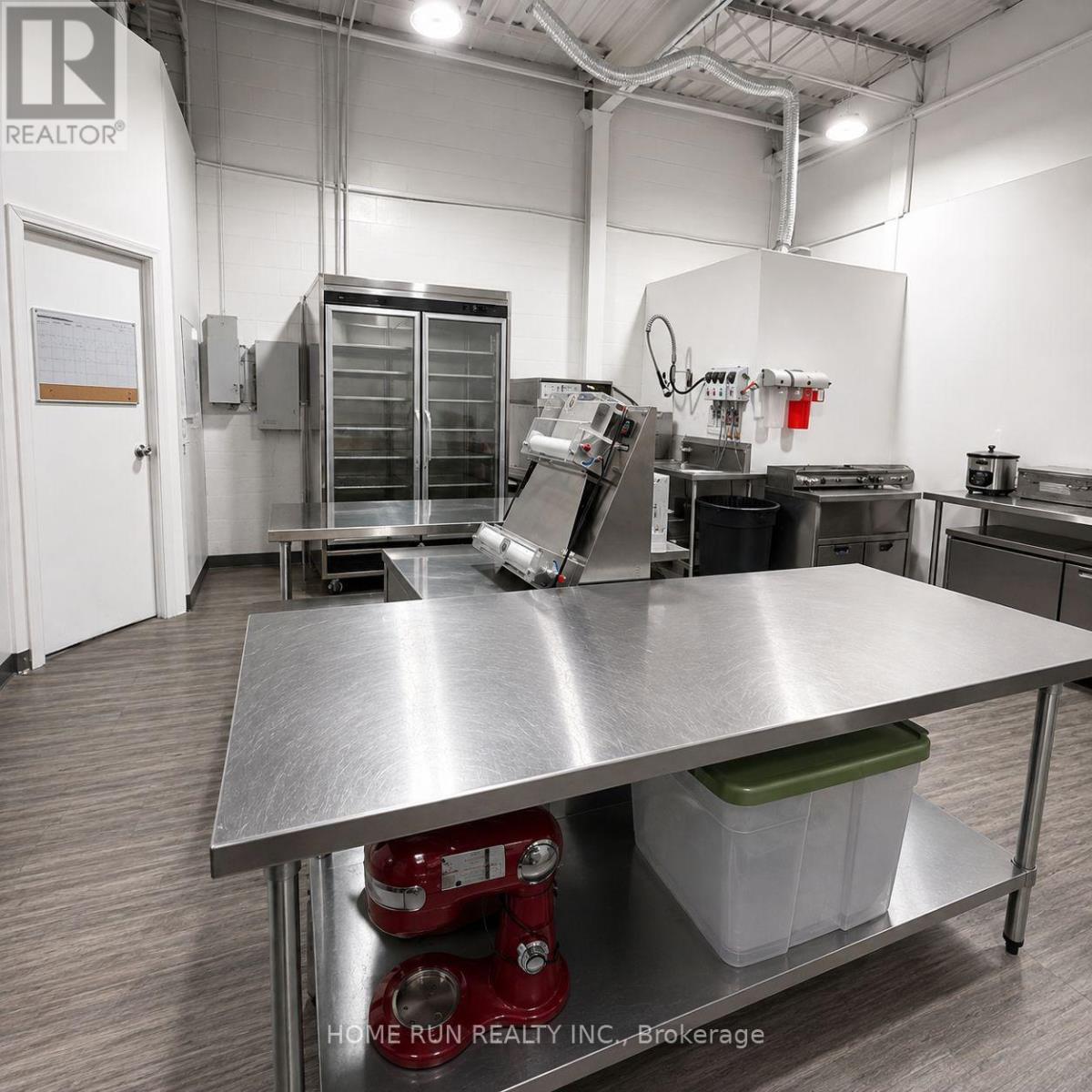 Business for Sale in Ottawa – 442 HAZELDEAN ROAD, Ottawa – MLS# X13732904 - Image 24