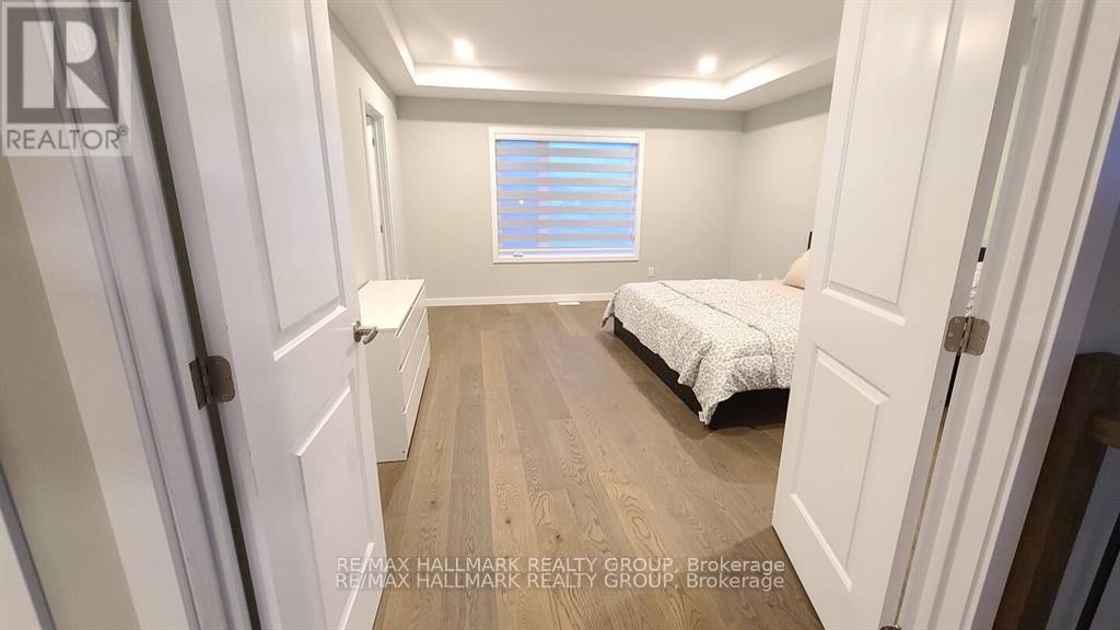 - 20 RUTILE STREET - Image 13