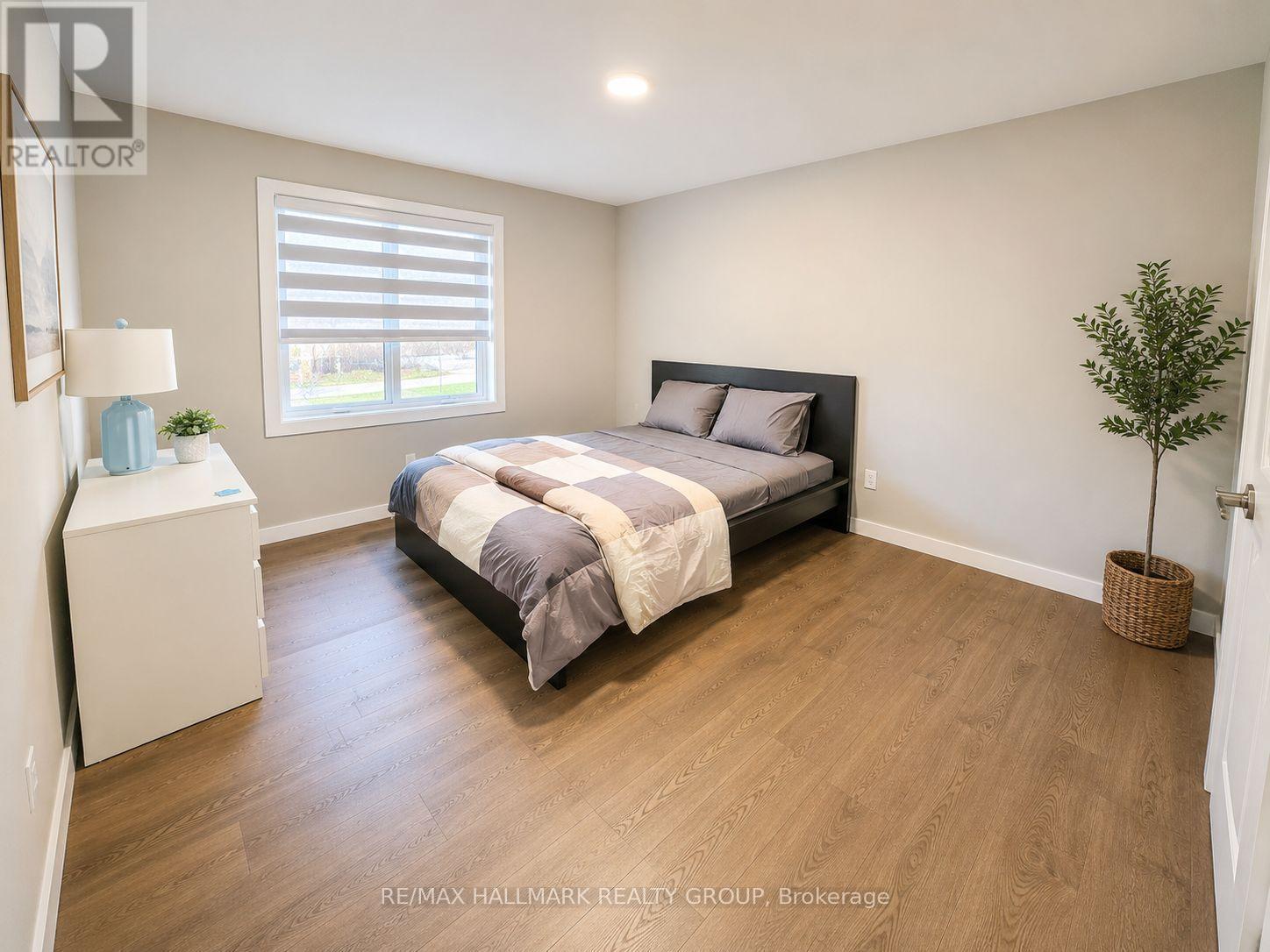 - 20 RUTILE STREET - Image 17