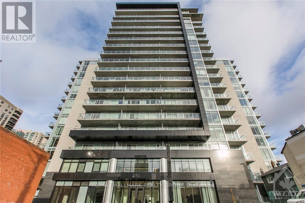 #905 255 BAY STREET - Image 24