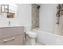 905 - 255 Bay Street, Ottawa, ON K1R0C5 Photo 12