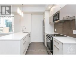905 - 255 Bay Street, Ottawa, ON K1R0C5 Photo 8