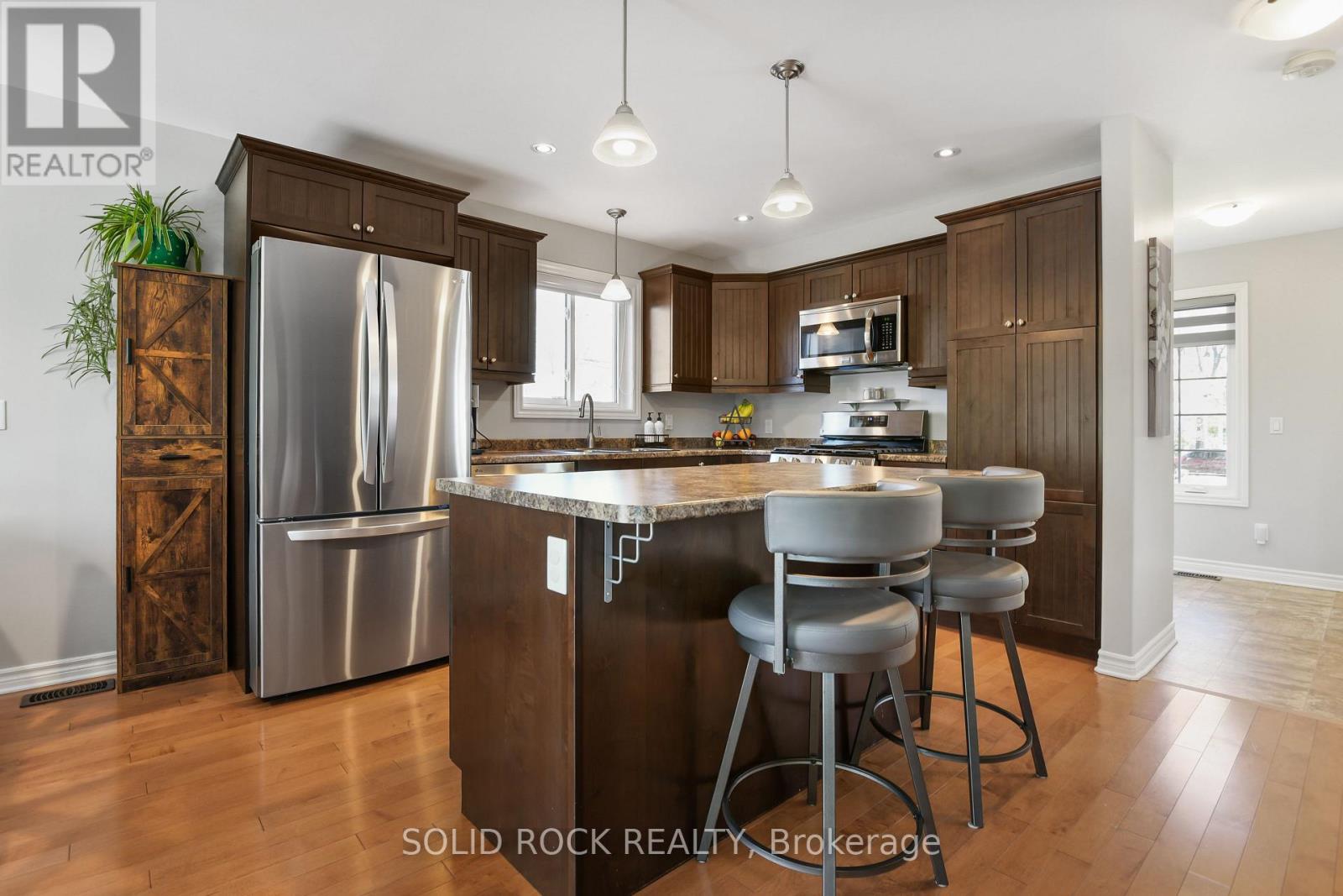55 WOODWARD STREET - 4