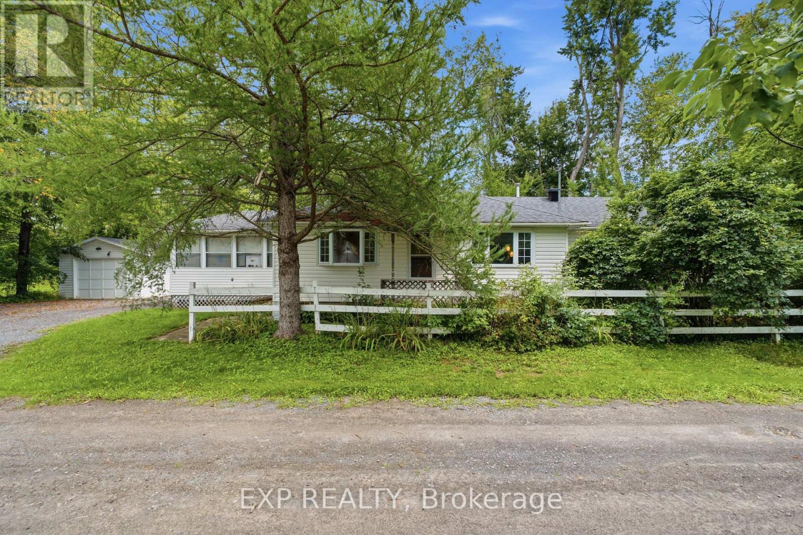 144 RUTH STREET - 1