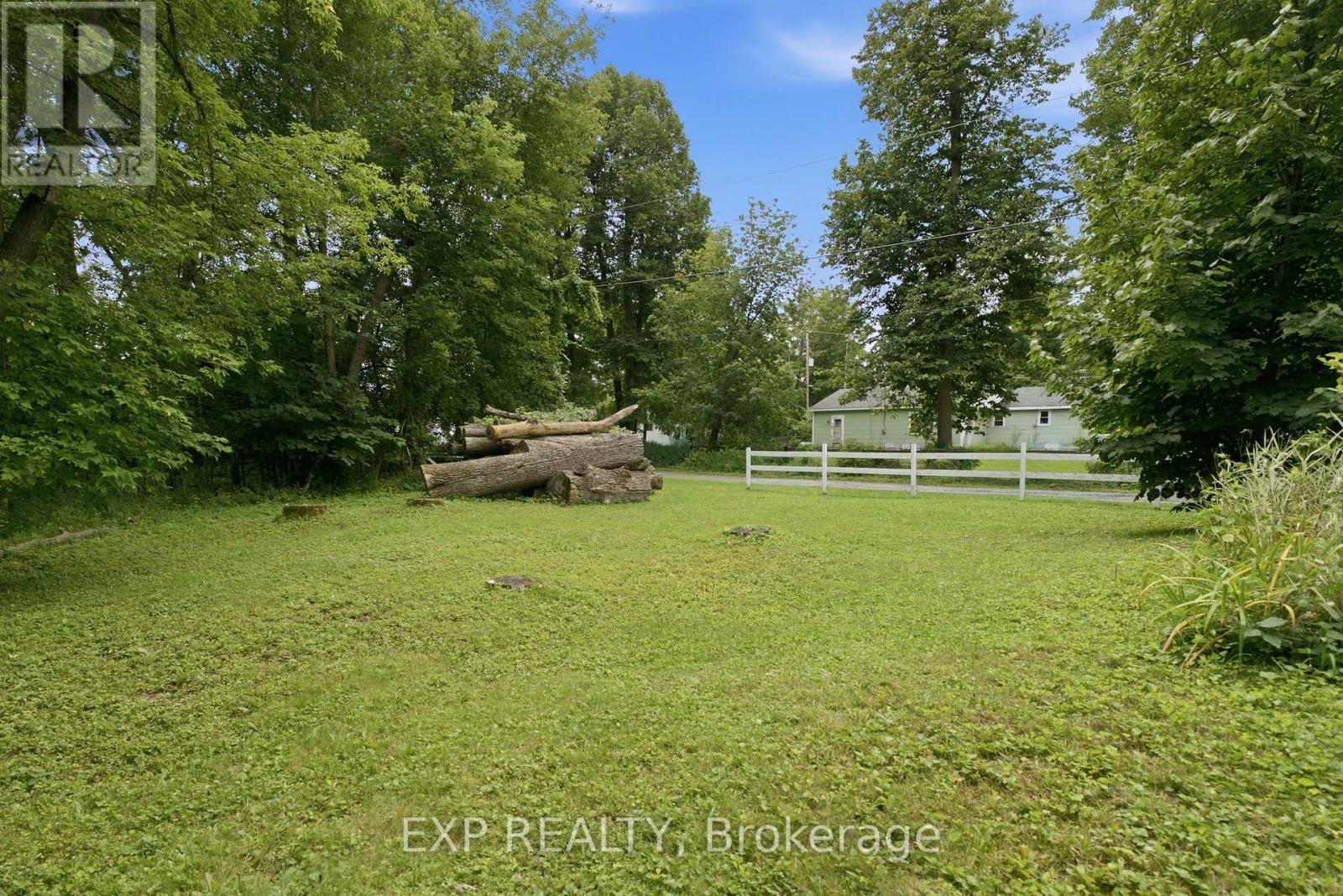 144 RUTH STREET - Image 25