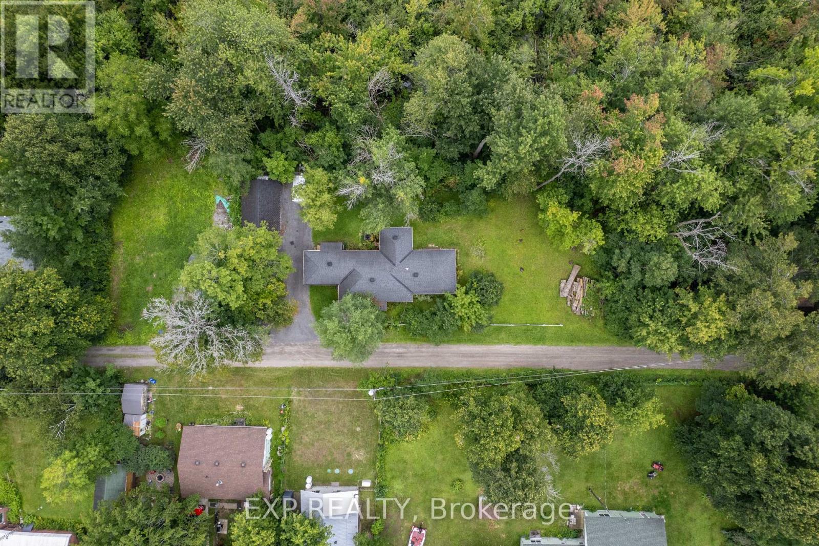 144 RUTH STREET - 4