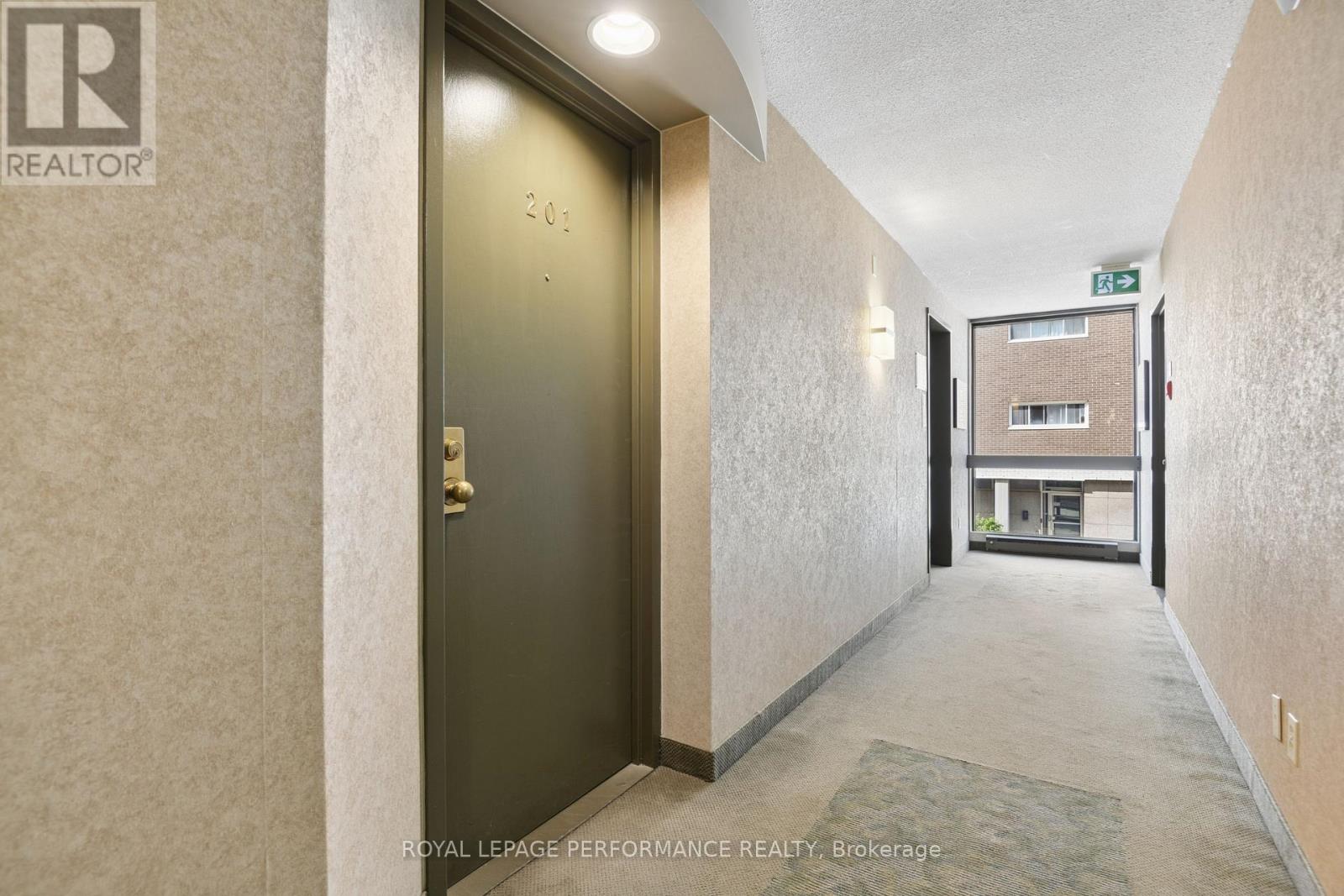 #201 317 METCALFE STREET - 6