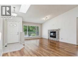 4pc Bathroom - 159 Woodbend Way, Okotoks, AB T1S1M7 Photo 11