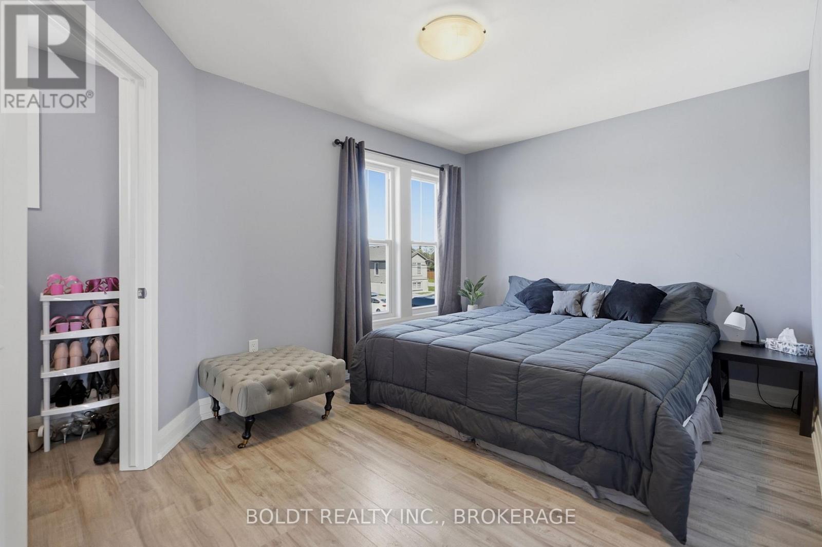 83 HILLVIEW ROAD - Image 23
