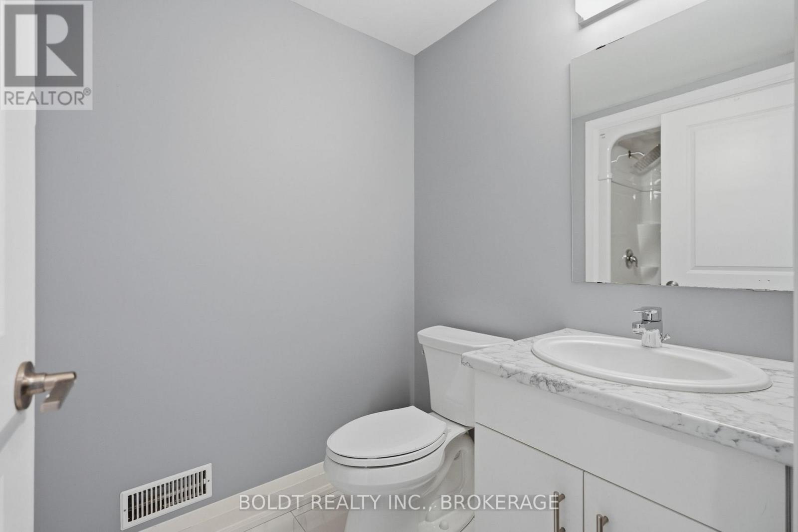 83 HILLVIEW ROAD - 27