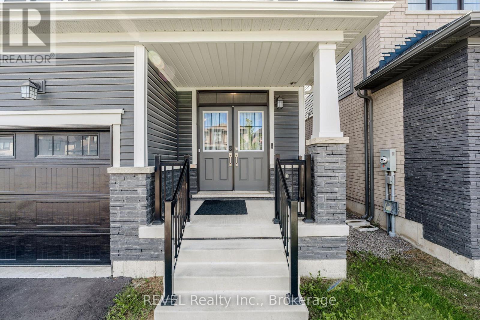 111 SUNFLOWER CRESCENT - 4