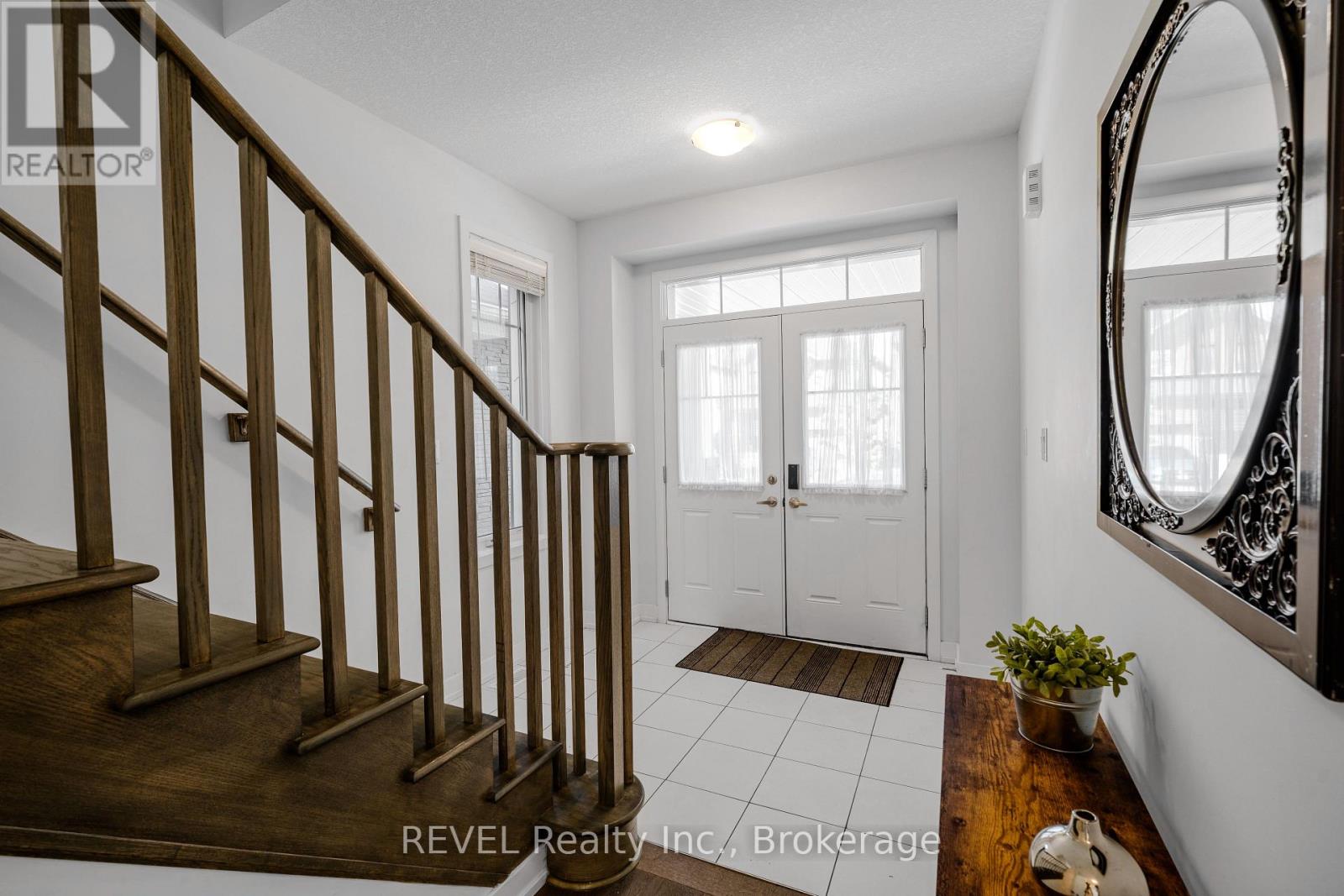 111 SUNFLOWER CRESCENT - Image 6