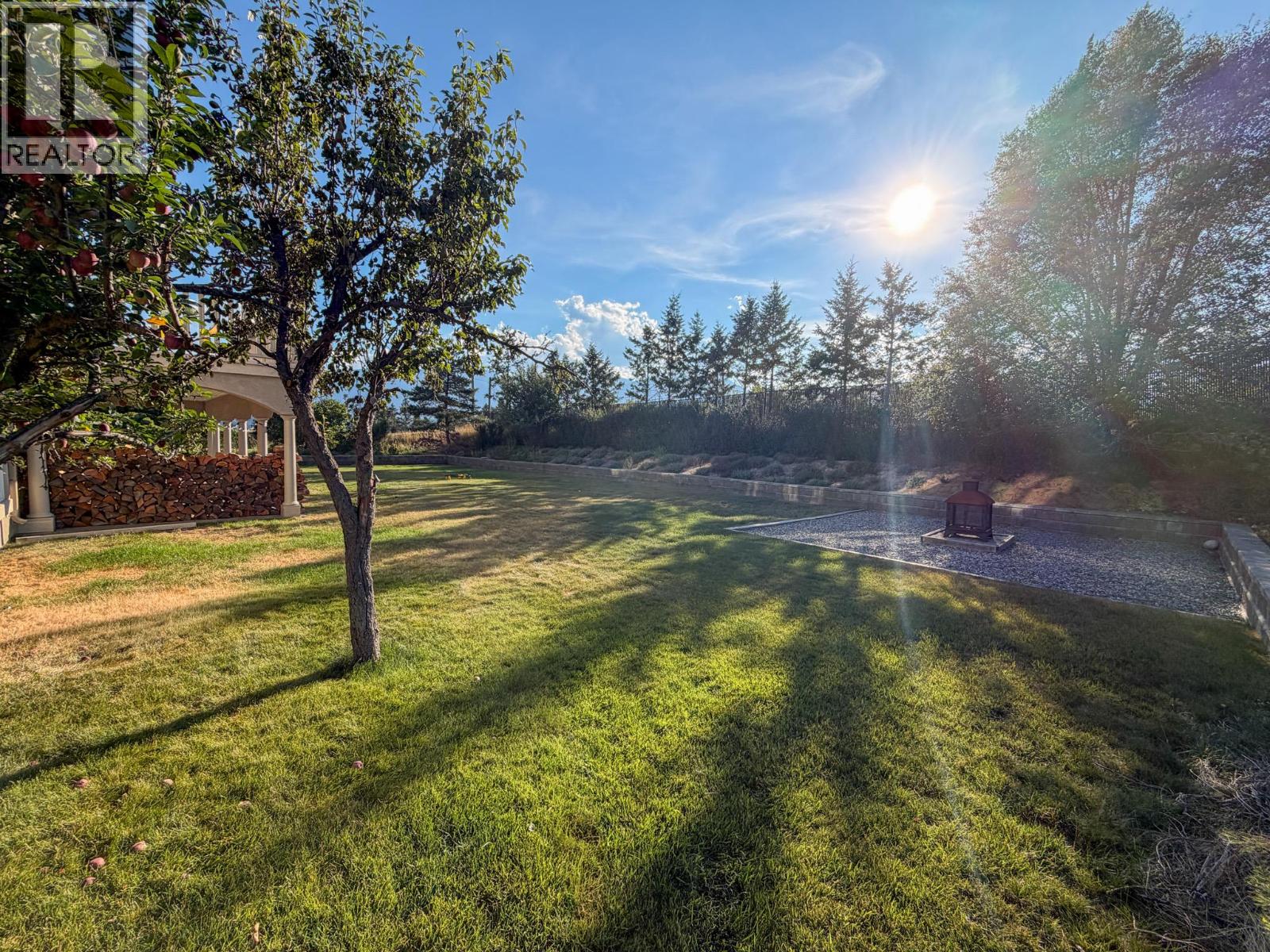456 Lakeview Road - 10