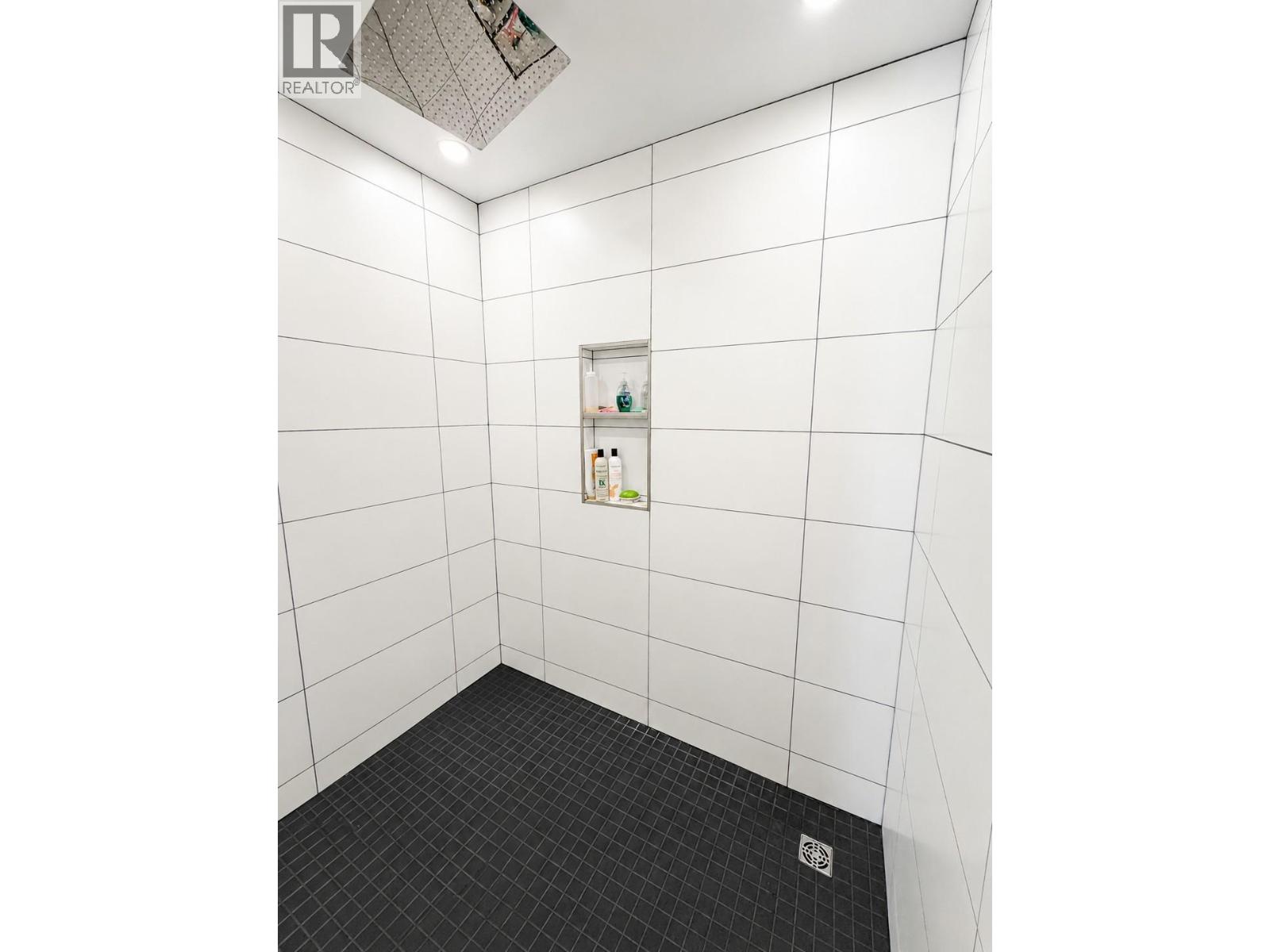 456 Lakeview Road - Image 22